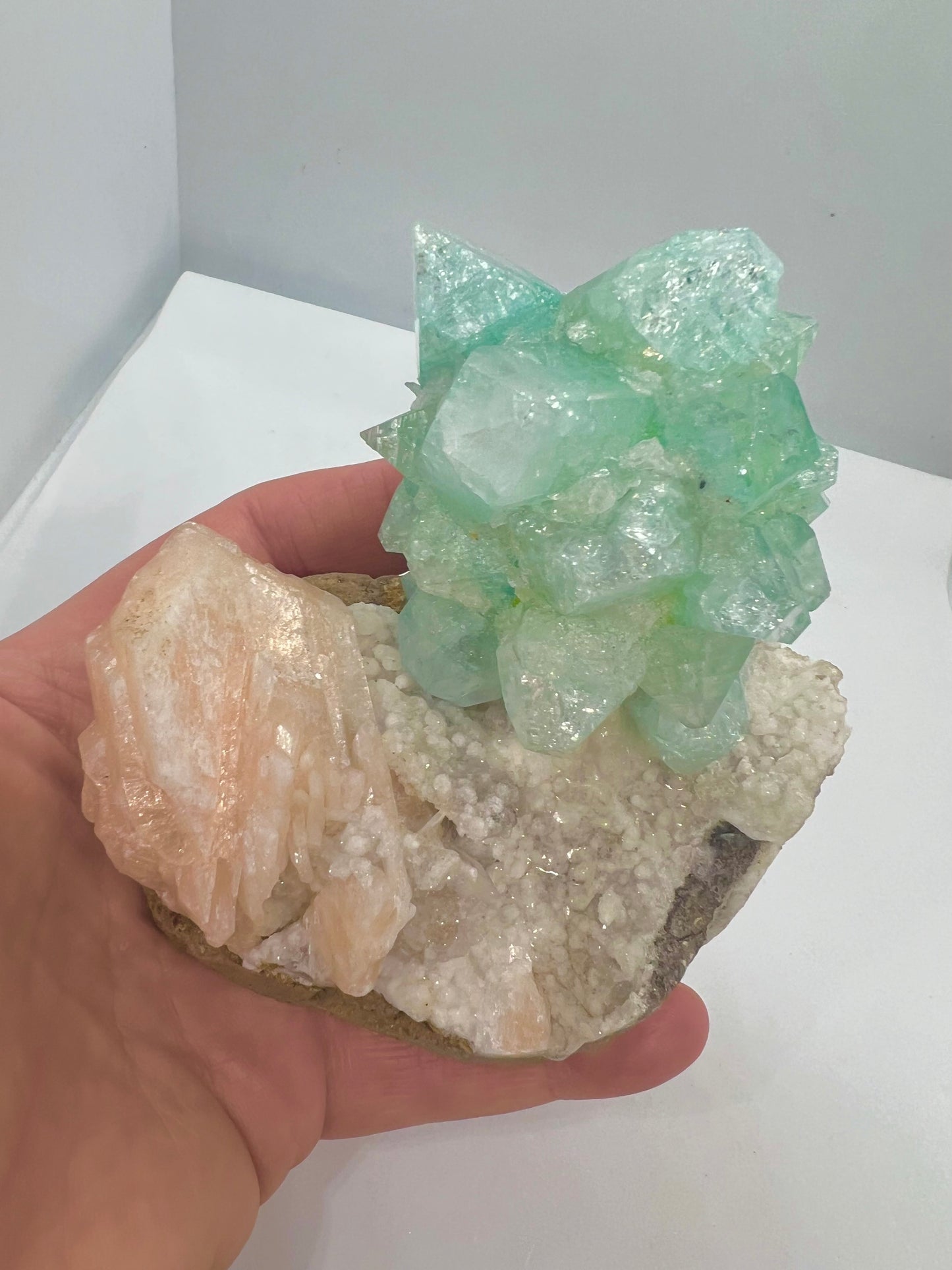 Green apophyllite on Indian stilbite