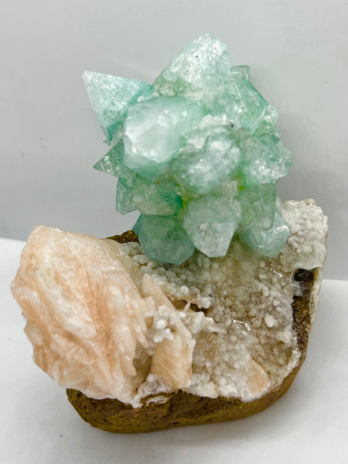Green apophyllite on Indian stilbite