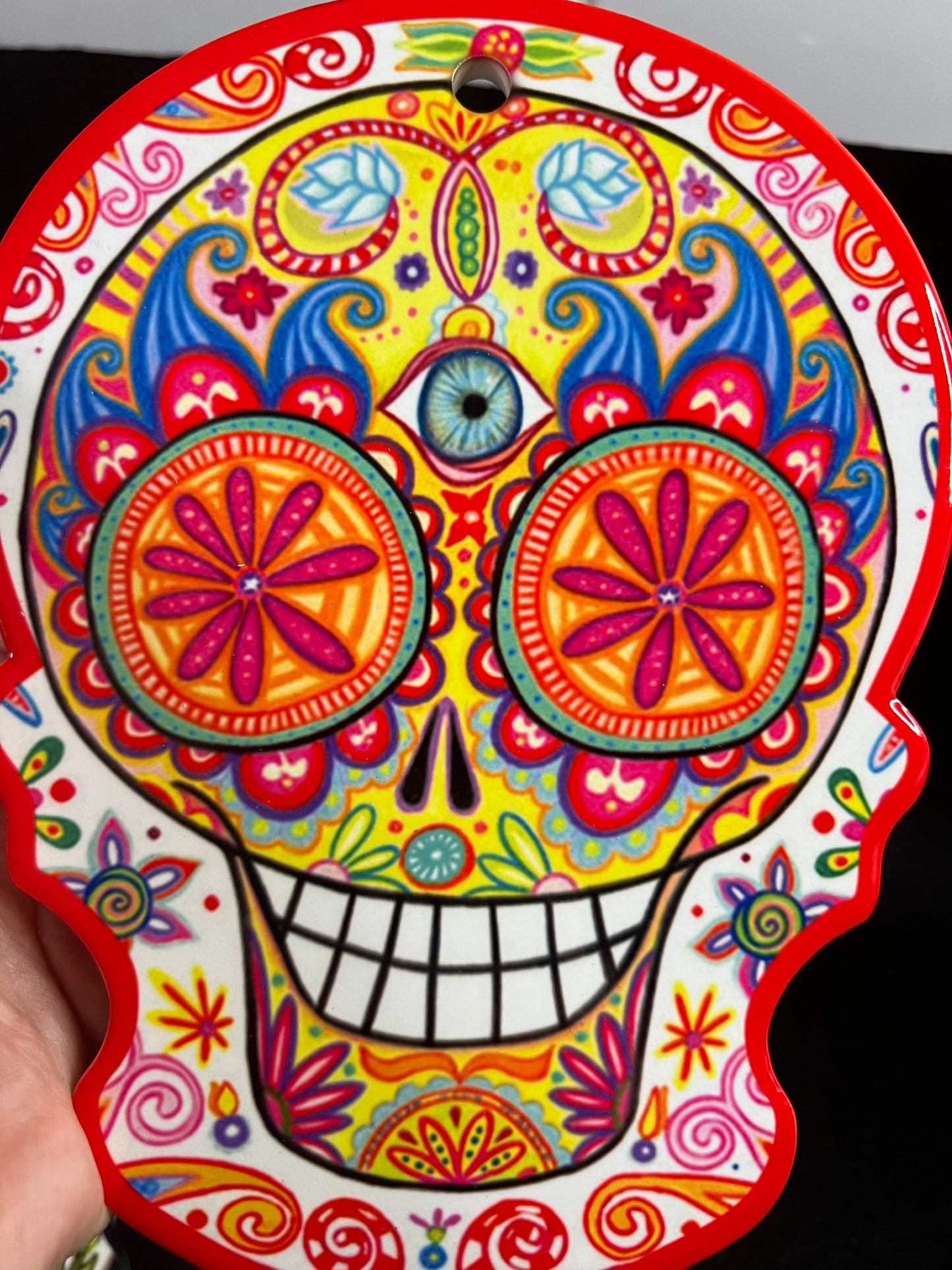 Beautiful skull place mat or wall hanging