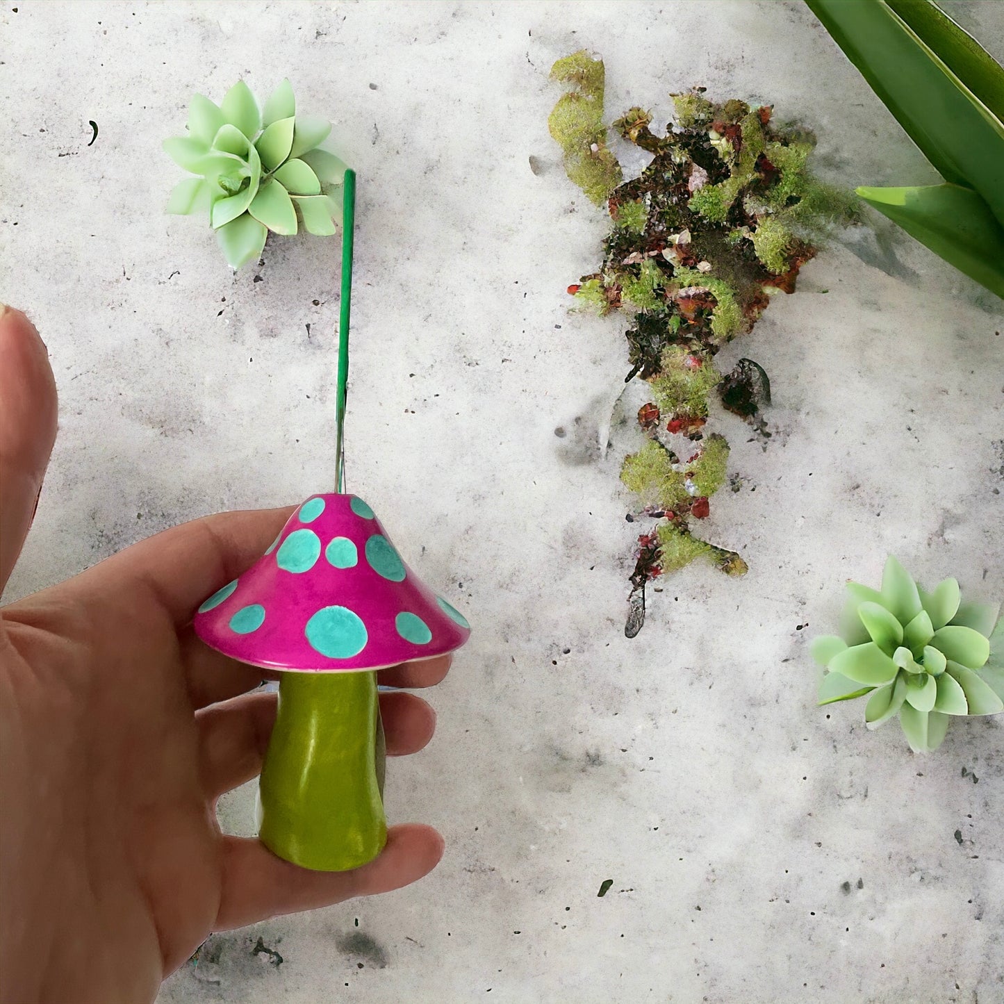 Toadstool incense holder